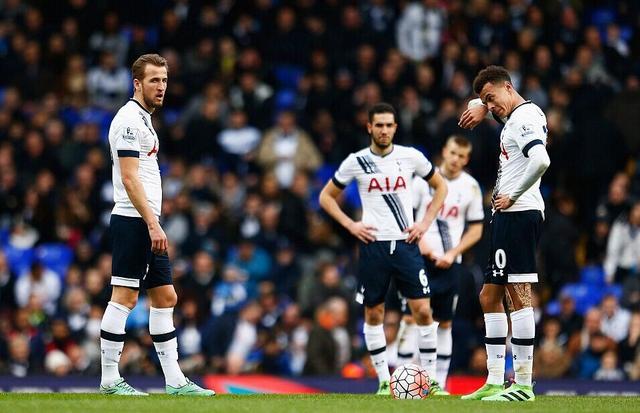 里贝里社交媒体分享与齐达内合照（里贝里在社交平台晒与齐达内合影）