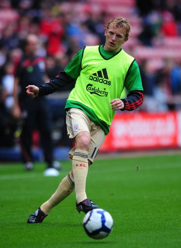 前三次欧冠首发均有进球，埃斯特旺是20岁以下球员第三人（欧冠前三次首发场场建功，埃斯特旺成20岁以下球员第三人）