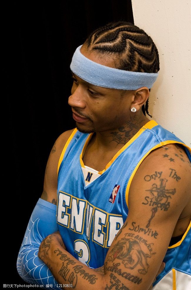 西甲前瞻：西班牙人三连胜延续黑马之姿，赫塔菲近四轮三负（西甲前瞻：西班牙人豪取三连胜延续黑马气势，赫塔菲近四轮三负）