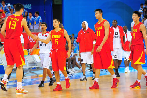 尴尬！夏窗标王伊萨克在英超、欧冠和世欧预皆没打开进球账户（夏窗标王伊萨克陷入进球荒：英超、欧冠、世欧预仍零进球）