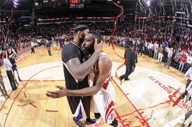 周六西甲裁判安排：弗朗西斯科将执法巴萨客战贝蒂斯（西甲周六裁判出炉：弗朗西斯科将吹罚巴萨客场对阵贝蒂斯）