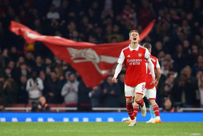 足球不相信眼泪（足球拒绝眼泪）