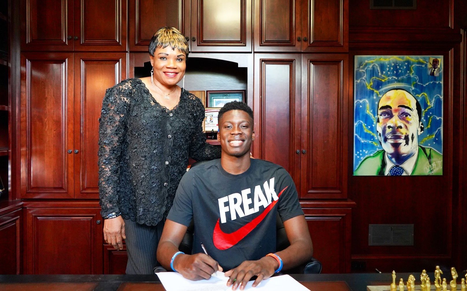 2025中国足协杯决赛 北京国安3：0河南俱乐部...（2025中国足协杯决赛： 北京国安3-0战胜河南队）